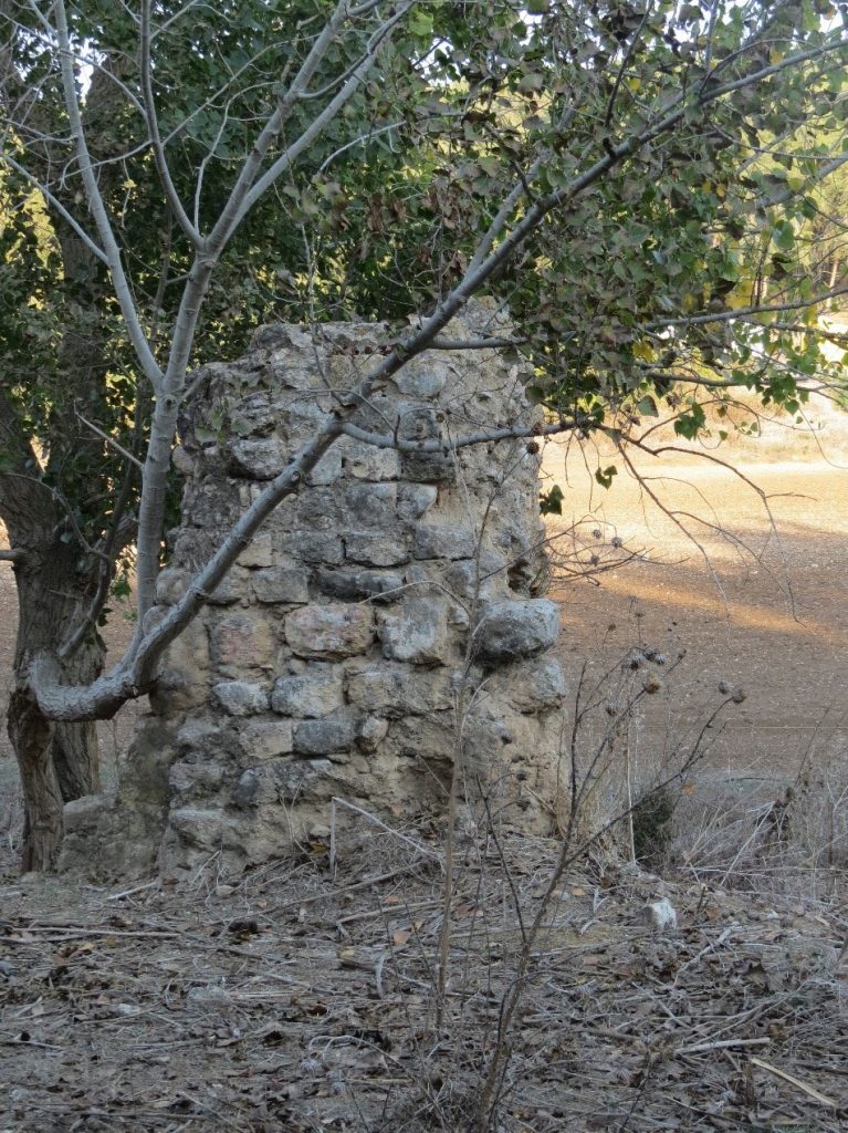 שרידי ארובה של אחת הטחנות
