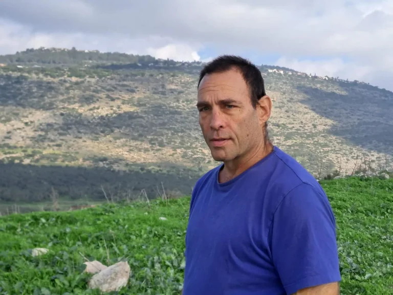 Dr. Amir Perelberg