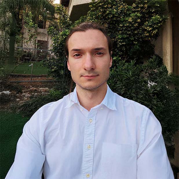 Dr. Ernst Uzhansky